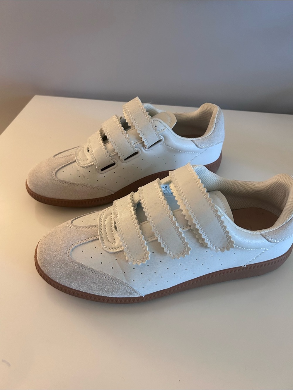 Steve Madden momentum white Velcro sneaker - Picture 9 of 13